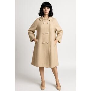 1960s Craigleigh Beige Wool Mod Swing Coat Faux Toggle Buttons Large to XL